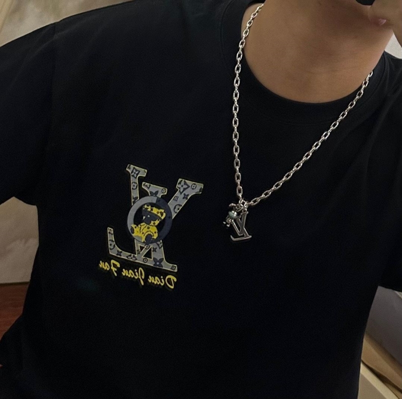 LV Necklaces